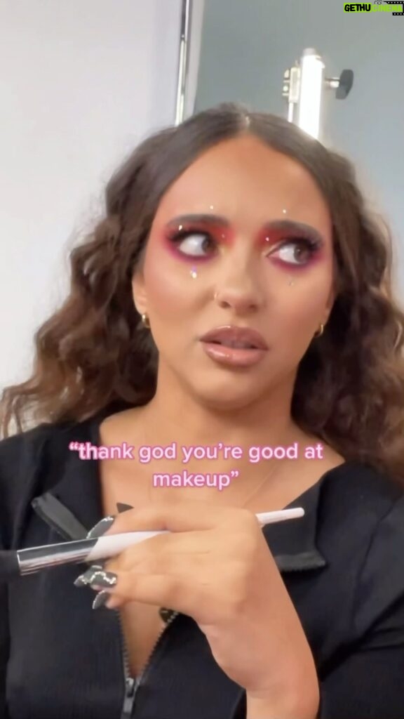 Nikkie de Jager Instagram - when I tell you I LOVE this girl 🤣💖 @jadethirlwall ✨ full video up on my channel now where I glam Jade using her @beautybaycom palette 🤩
