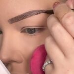Nikkie de Jager Instagram - THIS @juviasplace brow pen will literally take your brow game to the next level 🔥✨ use discount code NIKKIE at checkout for some extra $$ off! 🌈