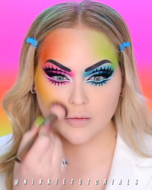 Nikkie de Jager Instagram - seeing SO many recreations of this, and I couldn’t be more proud! 🌈✨ FULL tutorial on my YouTube channel 💕 LINK IN BIO!
-
inspired by @ellis_atlantis