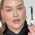 Nikkie de Jager Instagram - an eyeliner AND mascara in ONE?! 🫨