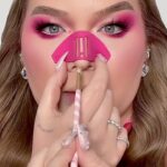 Nikkie de Jager Instagram - trying the nosetour 🧐
