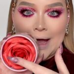 Nikkie de Jager Instagram - ROSE blushes?! 😳🌹