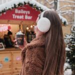 Nikol Švantnerová Instagram – Kam na dokonalý drink na zahřátí?🧉 Baileys Treat Bar, horká čokoláda s velkou kapkou @baileys_czech a to vše pořádně ozdobit! Pro 3 z vás mám vouchery právě do Treat Baru – stačí jen do komentářů označit někoho vám blízkého s kým byste zašli na horkou čokoládu a sledovat profil Baileys. ❤️ #Baileys #Baileysczech #TreaBar #TreatYourself Náměstí Jiřího z Poděbrad