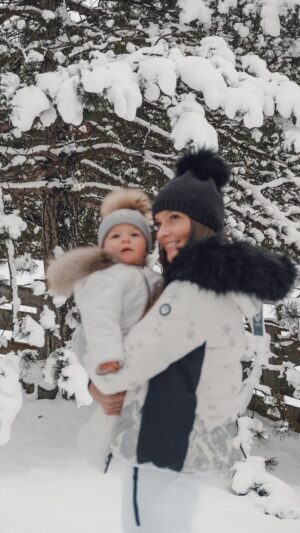 Nikol Švantnerová Instagram - First winter🤍❄️ #weareready
