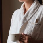 Nikol Švantnerová Instagram - Mám pro vás krásnou SOUTĚŽ o Valentýnský pobyt na 1 noc v @thejulius_prague s Valentýnskou večeří🫶🏼vybírat můžete z termínu 9.-14.2. a užít si hezký čas v Praze s vynikajícím jídlem. Sledujte profil @thejulius_prague a můj, pod fotku napište s kým byste vyrazili a já v neděi vylosuji jednoho z vás.