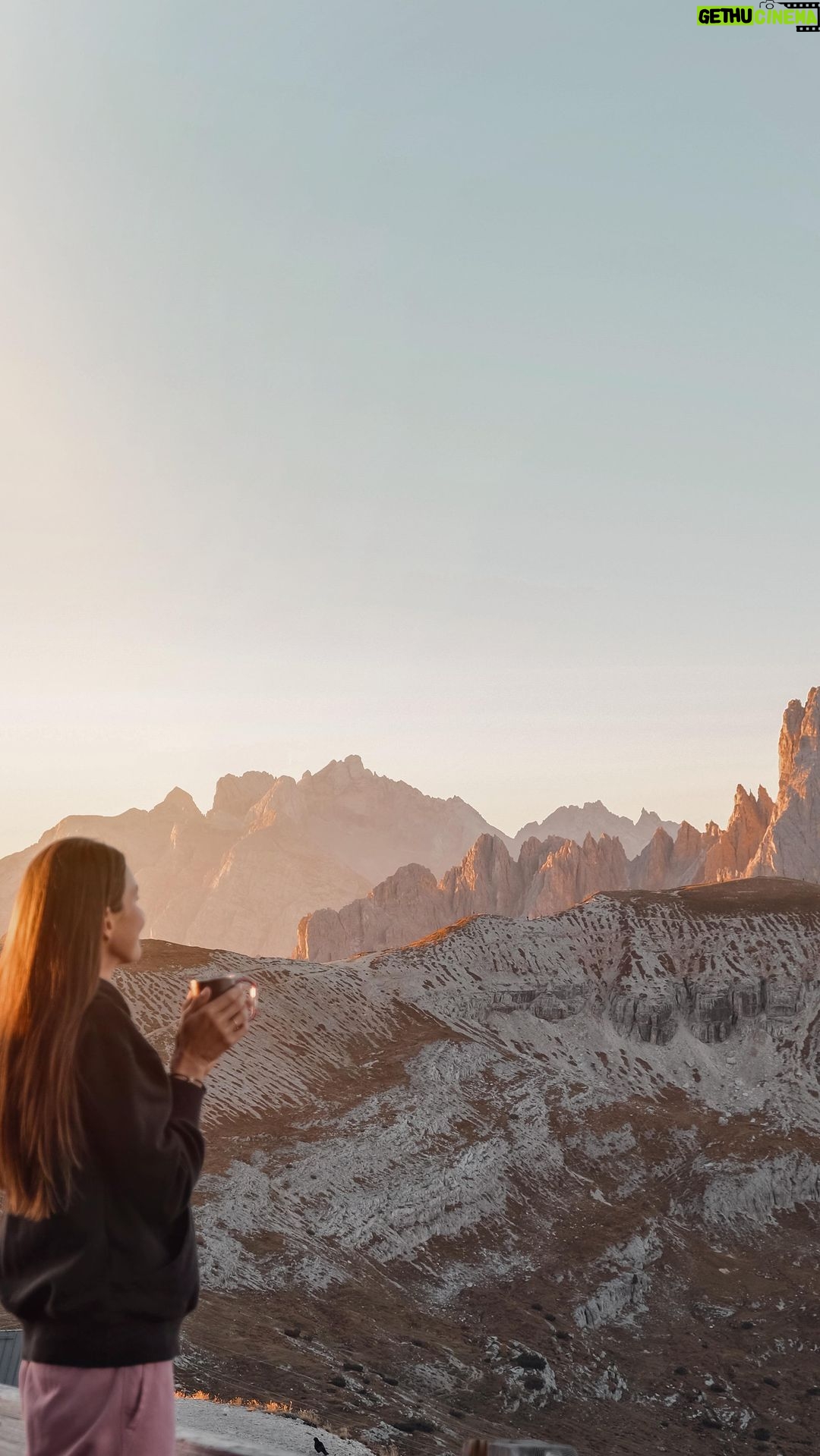 Nikol Švantnerová - 1.7K Likes - Good morning with this view!🫶🏼🧡 #mountains #morning