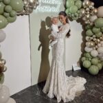 Nikol Švantnerová Instagram - Před rokem se mnou předváděla v bříšku, příští rok už třeba půjde se mnou🤍 #love Brno, Czech Republic