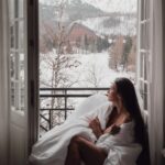 Nikol Švantnerová Instagram - Tyhle rána 🤍🏔️ #morningwithview @kempinski_hightatras Grand Hotel Kempinski High Tatras