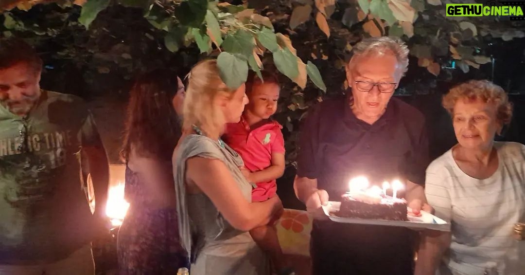 Nilgün Türksever Instagram - Yine yeniden bir arada kutladık bin şükür.. İyi ki doğdun Zaim baba.