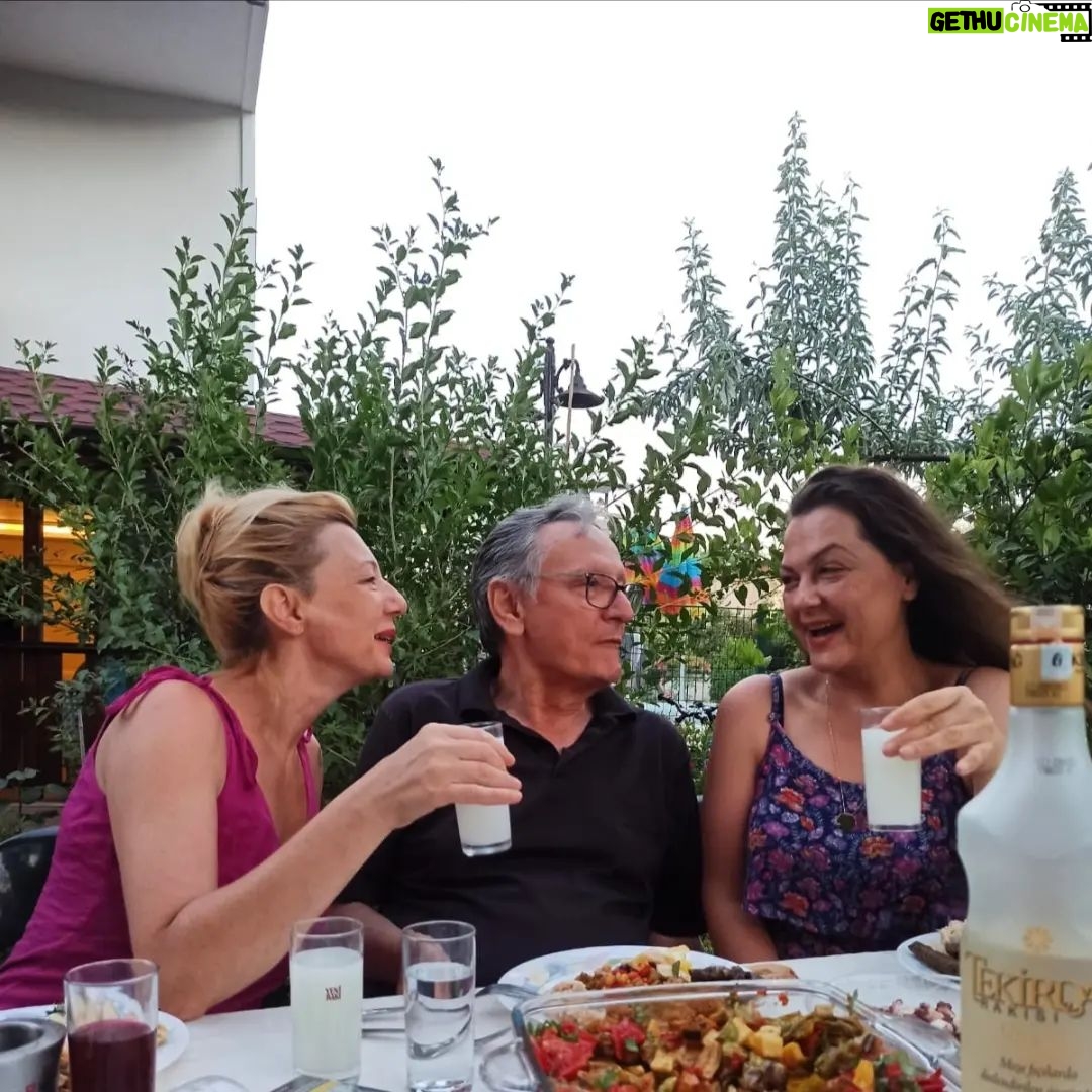 Nilgün Türksever Instagram - Vakt-i kerahet..
