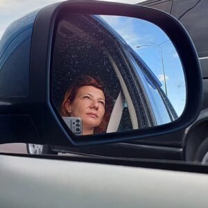 Nilgün Türksever Instagram - iş güç,eylül, hep yol,kavuşma, köprü ayı dayı offf tamamen sıkıntıdan..karavanda uzun bekleyenler anladı..