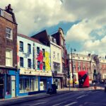 Nima Akbarpour Instagram – در آخرین روزهای تعطیلی همگانی تابستان، خیابانهای شلوغ #لندن، خلوت و خالی. Shoreditch, London