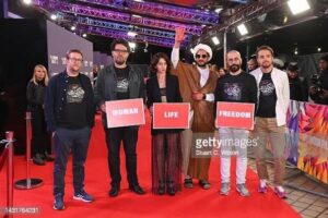 Nima Akbarpour Instagram - #HolySpider red carpet, #London #Film #Festival #LFF2022
Woman, Life, Freedom
فرش قرمز فیلم #عنکبوت_مقدس در #جشنواره #فیلم #لندن ۲۰۲۲
زن، زندگی، آزادی
ژن، ژیان، ئازادی
#مهسا_امینی
