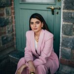 Nimrat Khaira Instagram - Coming stronger than 90’s trend .