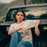 Nimrat Khaira Instagram - Changa tata bye ❤️♾