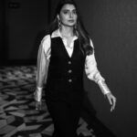 Nimrat Khaira Instagram - Doing it my way .. Photography @bharat_rawail Stylist @jinalpnagda Earrings @kraftsmiths Rings @aulerthofficial