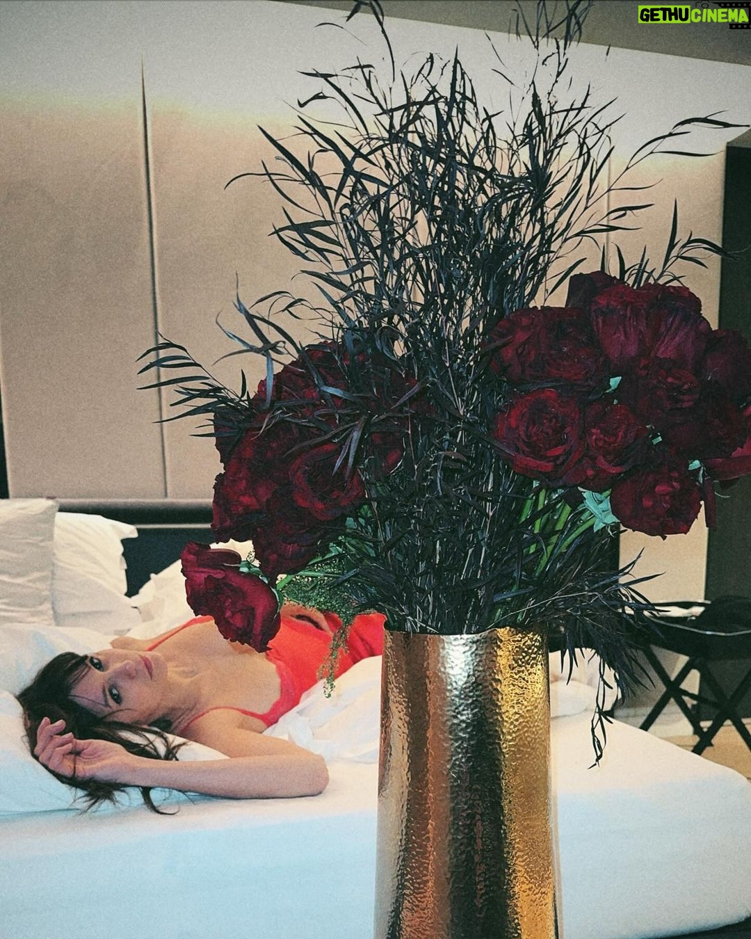 Nina Dobrev Instagram - In a New York minute… ⏰ New York, New York