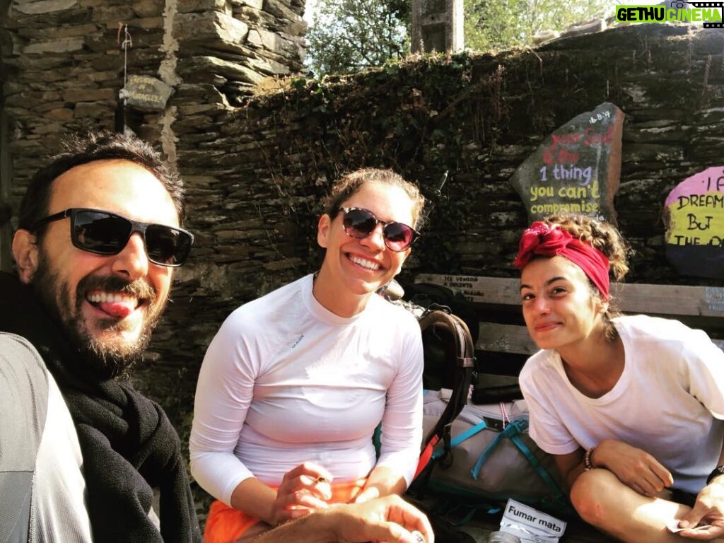 Nina Morena Instagram - When we were happy and we totally knew it! 👣#tbt #caminodesantiago Miss and love u, @nicothebaker & @cricri.sapia ❤️ Camino Frances