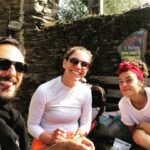 Nina Morena Instagram - When we were happy and we totally knew it! 👣#tbt #caminodesantiago Miss and love u, @nicothebaker & @cricri.sapia ❤️ Camino Frances