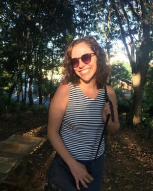 Nina Morena Instagram - Um domingo solar e feliz ou “Julia Roberts dos pobres!” 😜
Foto do @joao_mazini. #semfiltro