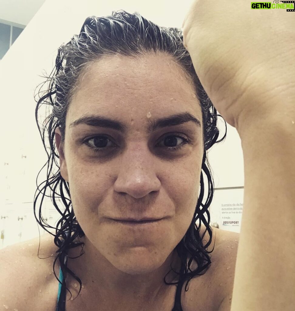Nina Morena Instagram - Em tempos apocalípticos é bom estar de volta a natação, a saúde, a @aquasport_vlmadalena ao @wanderleysantos e a @yellowcap_oficial! Força e fé! Aquasport Academia - Vila Madalena