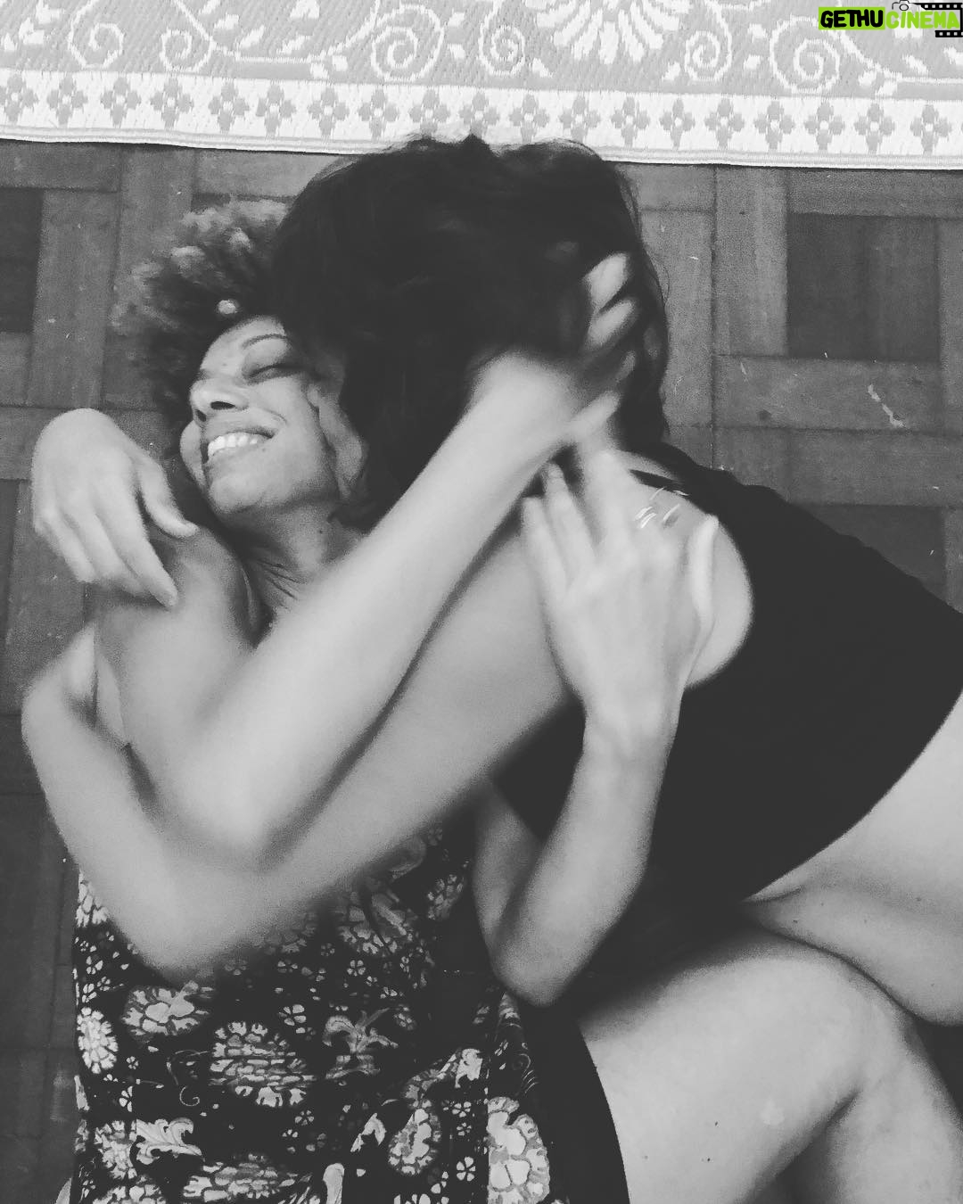 Nina Morena Instagram - Amores antigos e eternos... vida afora!!! ♥️
