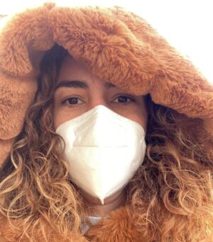 Nina Morena Instagram - Inverno mascarado e em caramelo. Temos!