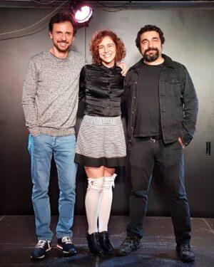 Nina Morena Instagram - Da sorte de ter me reapaixonado pela minha profissão, num novo ciclo, num outro país. 
Da alegria de ter encontrado um amigo/parceiro artístico que acreditou no meu potencial e me deu essa oportunidade. 
Na gratidão de fazer novos amigos, e de poder levar alegria fazendo comédia. 
Obrigada, Universo! 
E que venha a nova década! 
I AM READY! 🙏🏼❤️🚀