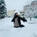 Nisha Guragain Instagram – Do you like snow ? Manali