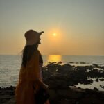Nisha Guragain Instagram – Sunset symphony 🌄

#goasunset🌅 Goa