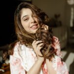 Niti Taylor Instagram - Your smile could be the unexpected sunshine in someone’s cloudy day, radiating kindness and sparking joy wherever it goes. Choose kindness, wear your smile proudly, and brighten the world around you🤍