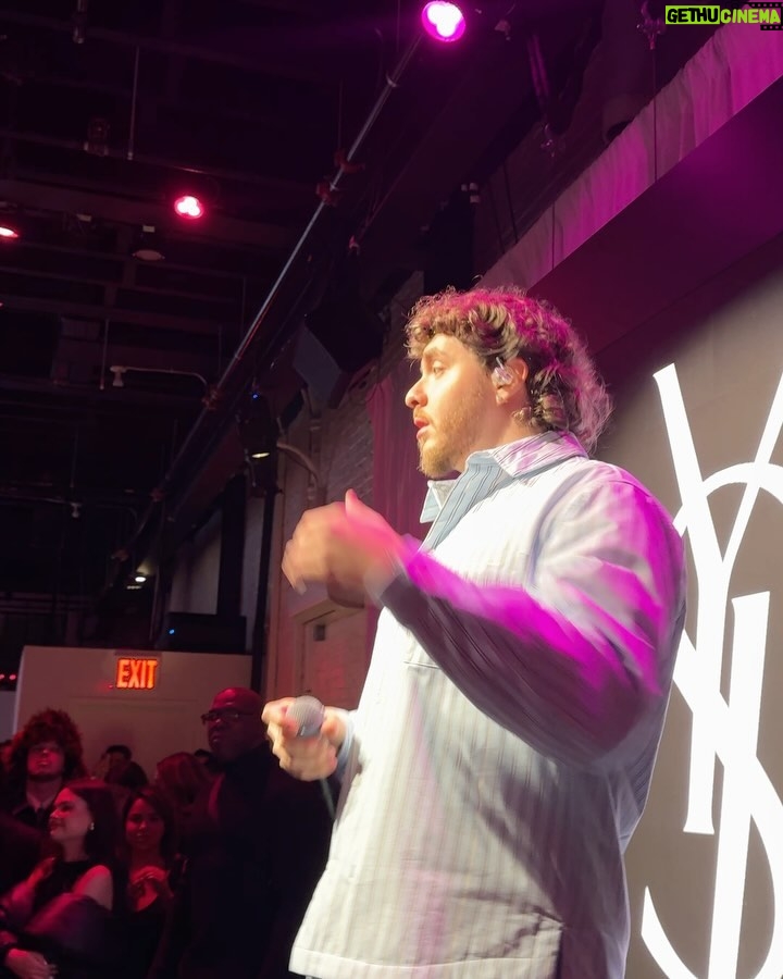 Noah Beck Instagram - i’ll take u to the candy shoppe @yslbeauty #yslbeautypartner New York City