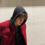 Noah Beck Instagram - can this guy sit still?