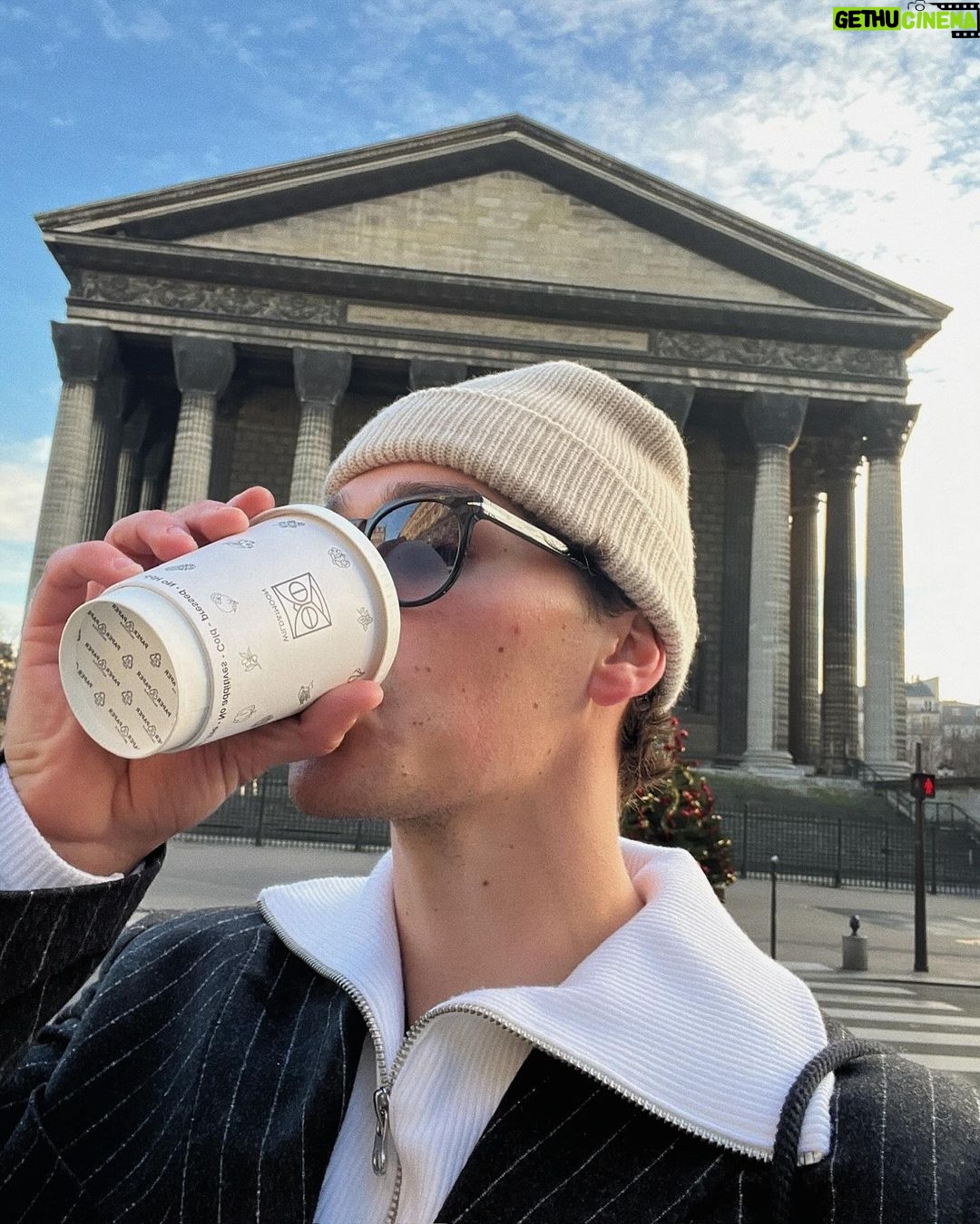Noah Beck Instagram - coffee & a camera, we’ll make some memories
