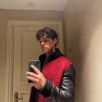 Noah Beck Instagram - can this guy sit still?