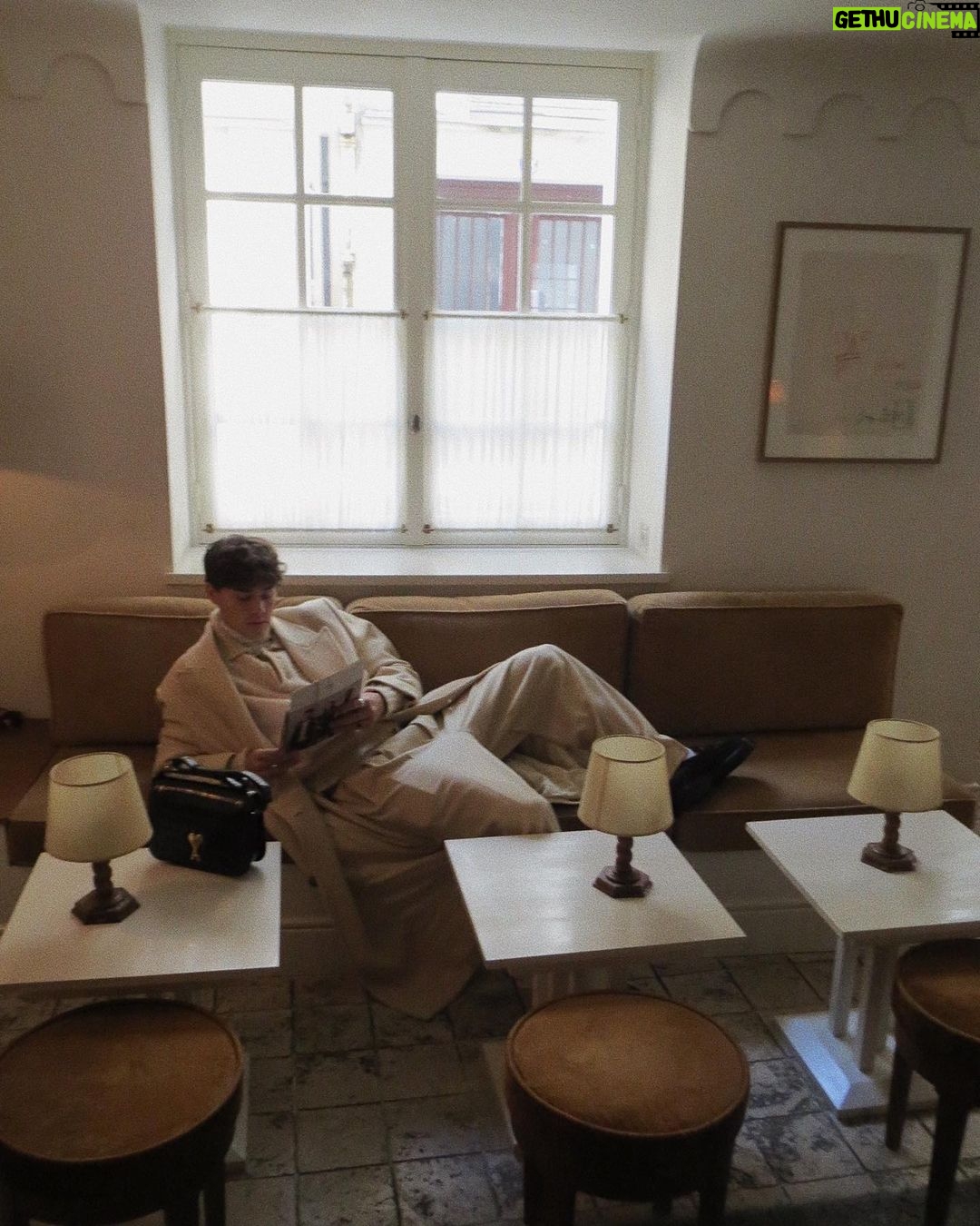 Noah Beck Instagram - there’s a piece of u in how i dress Paris, France