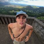 Noah Beck Instagram - hey u!