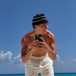 Noah Beck Instagram - ok last one