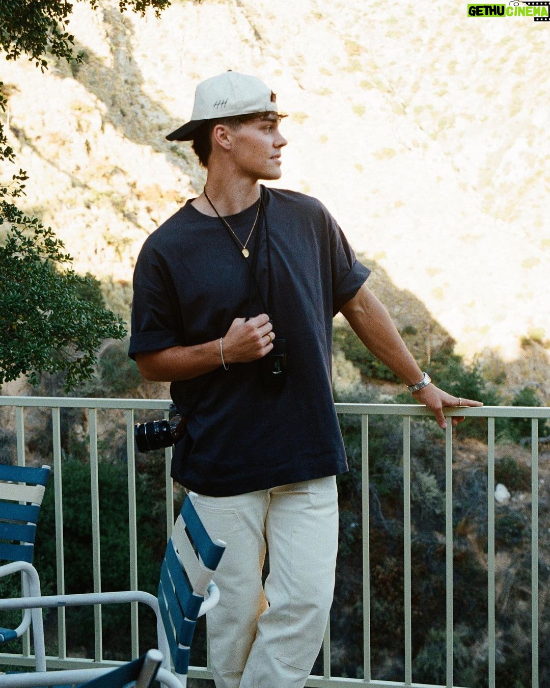 Noah Beck Instagram - & make sure to have fun :)