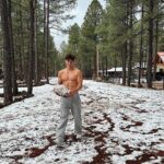 Noah Beck Instagram - u trynna build a super dirty snowman or what