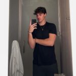 Noah Beck Instagram - coffee break???