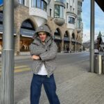 Noah Beck Instagram - “traveling rlly has expanded my palette” (eats bread, meat, and cheese) :p St. Moritz, Switzerland
