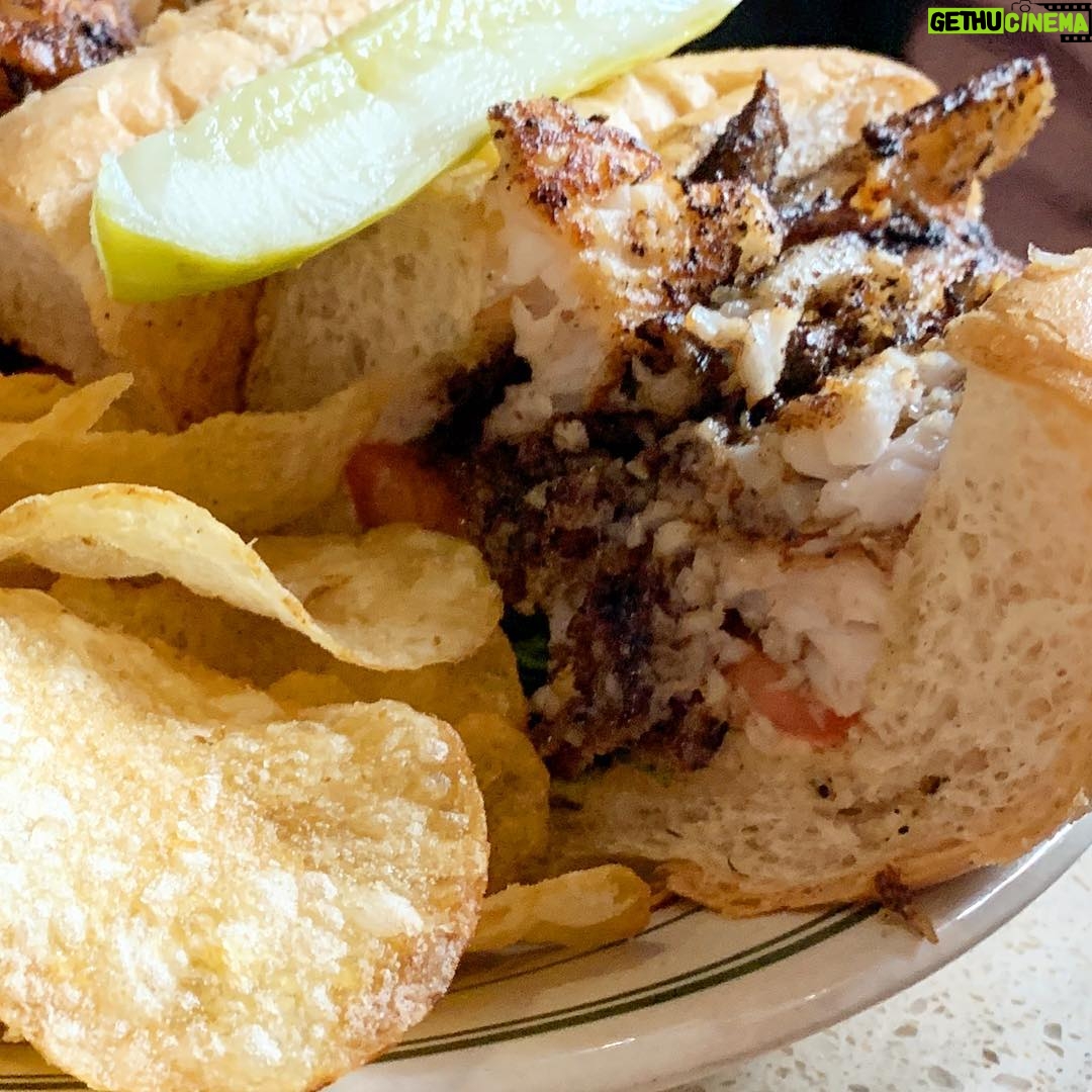Nobi Nakanishi Instagram - I'd forgotten how much different Louisiana catfish tasted. Especially when it's served blackened in classic po' boy form. Gumbo Shop