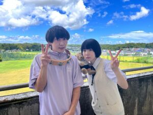 Noko Instagram - 「フロントメモリー」Mv出演してくれた真綾ちゃんと🐼