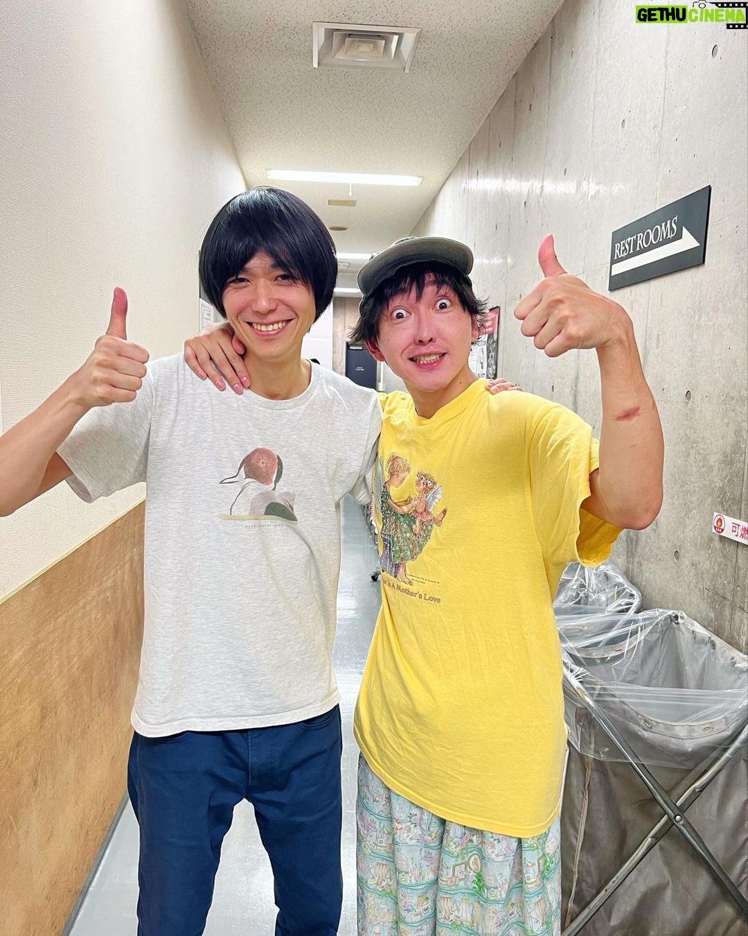 Noko - 2.9K Likes - 壮平君とandymoriの対バン以来?
10ねんぶりに感動の再会🐼