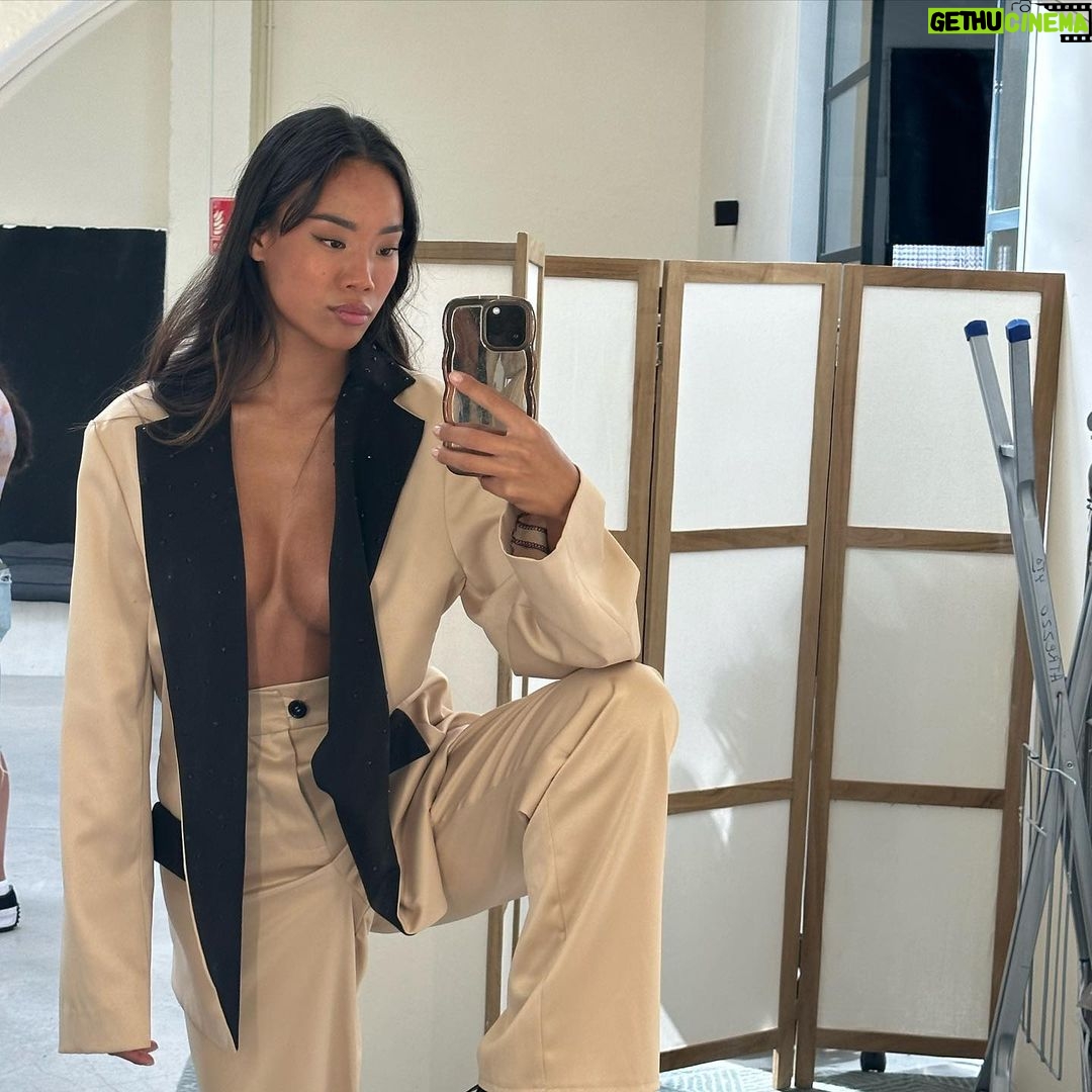 Nona Sobo Instagram - No creo en los cambios, creo en el aprendizaje por error, por prueba... me he hecho una serie de reglas a lo Dua Lipa por si se me olvida alguna. A quererme, pero sobre todo a QUERER, a querer todo lo que hago y cuidar todo lo que me rodea y las personitas que llenan mis días de felicidad.