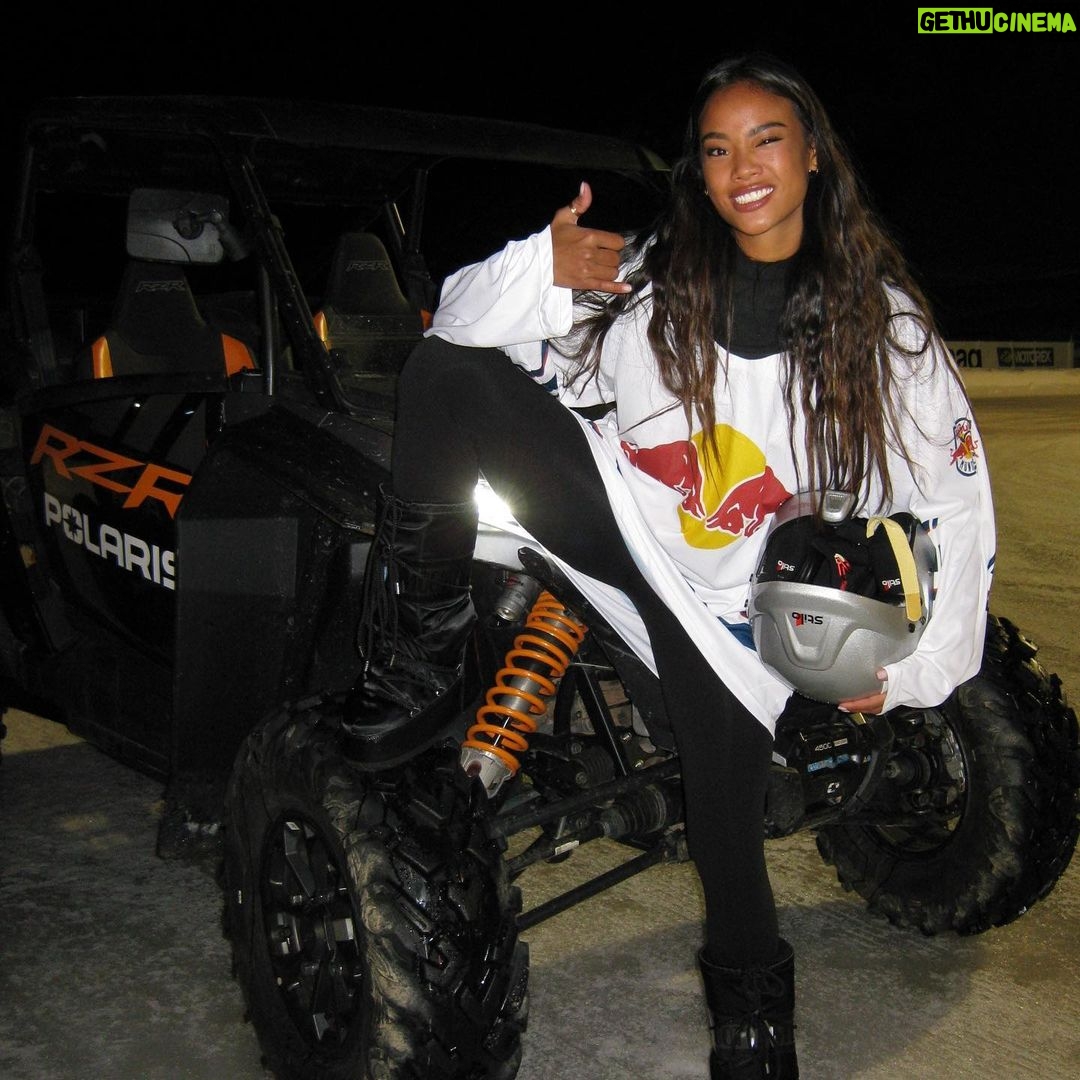 Nona Sobo Instagram - Fin de semana con @redbullesp ⚡️ INCREÍBLE ⚡️ que vibes tan tan molonashh⚡️ Andorra La Vella