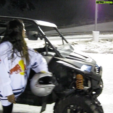 Nona Sobo Instagram - Fin de semana con @redbullesp ⚡️ INCREÍBLE ⚡️ que vibes tan tan molonashh⚡️ Andorra La Vella