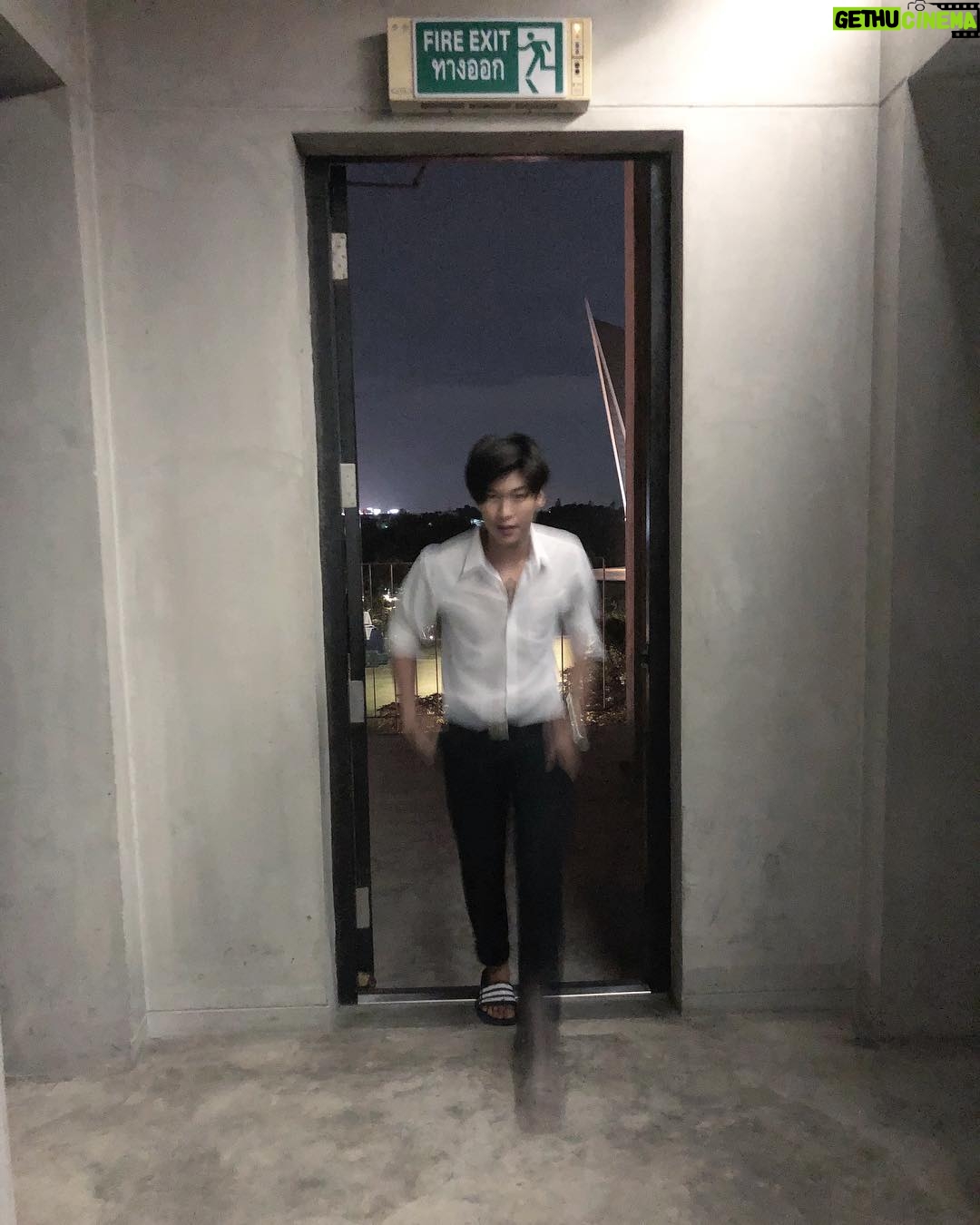 Nonthanee Jirapun - 2.7K Likes - From the door. Cr.เด็กนคร