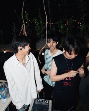 Nonthanee Jirapun Instagram - เจ็บจากความรักซักวันจะจางหายไป…  #tenfeettallofficial #จางหาย #บอกเลยรักครั้งเดียวมันไม่ถึงตาย